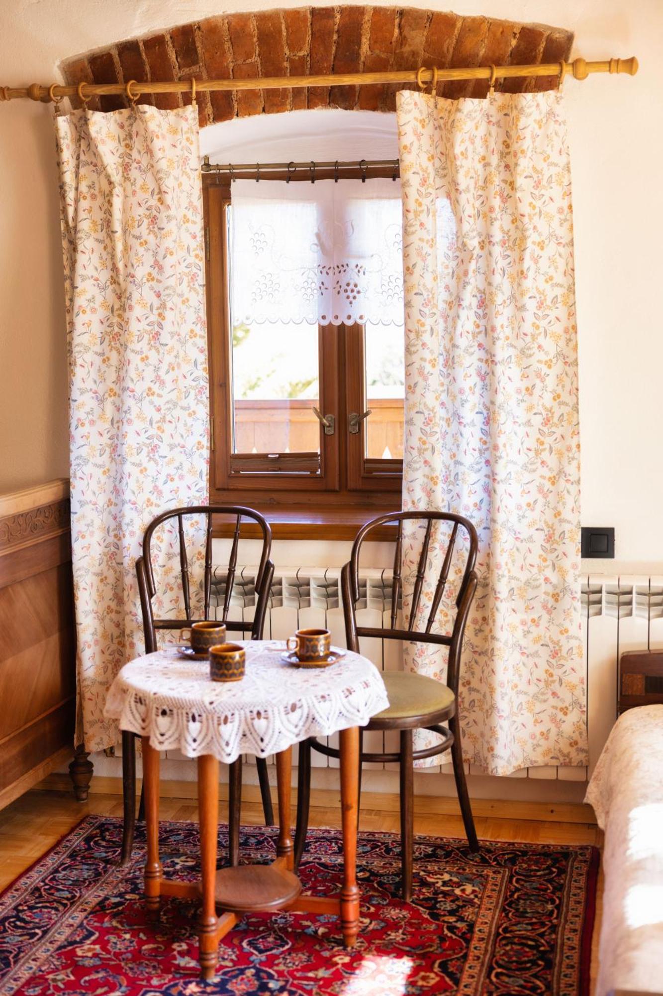 Gajraj Villa Радков Екстериор снимка