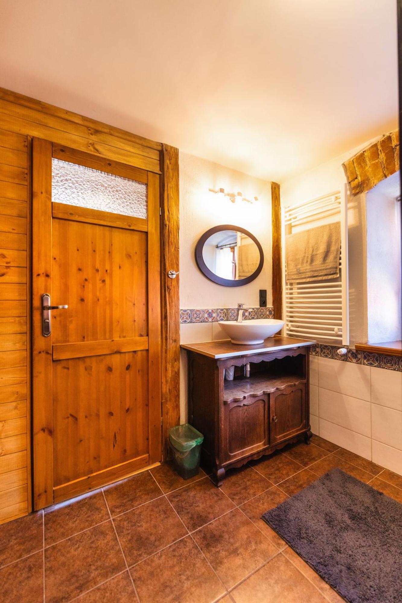 Gajraj Villa Радков Екстериор снимка